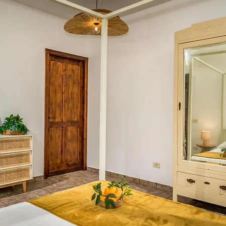 Il Giardino Dei Limoni 8, Emma *