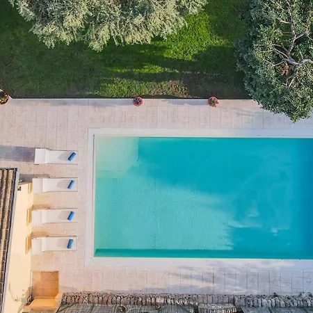 Il Giardino Dei Limoni 8, Emma Villa