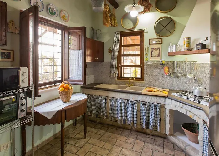 Il Giardino Dei Limoni 8, Emma Villa *