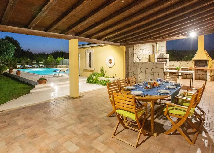 Il Giardino Dei Limoni 8, Emma