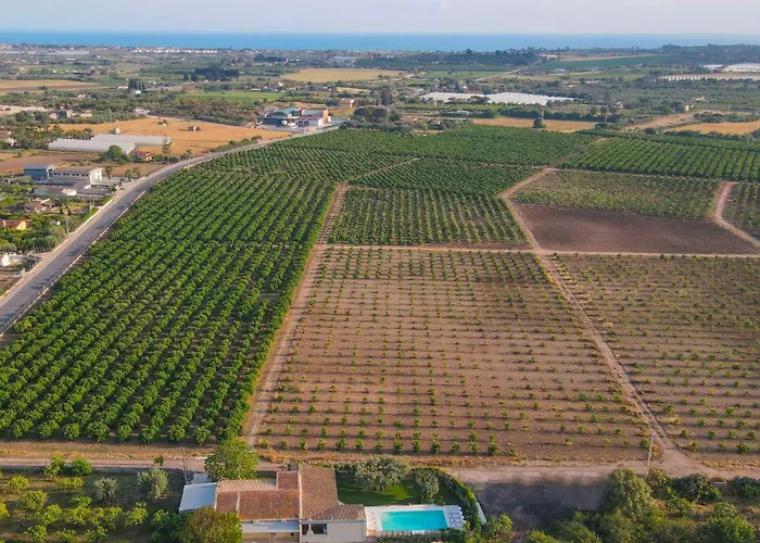 Il Giardino Dei Limoni 8, Emma Villa